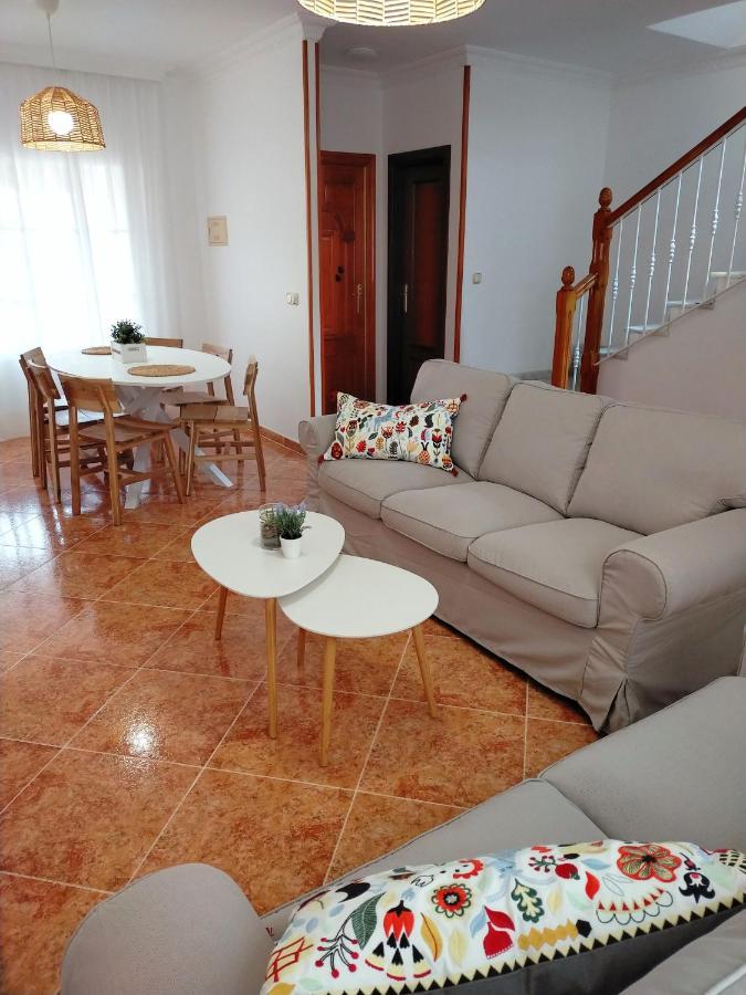 Casa Playa, Terraza Y Garaje Apartament Nerja